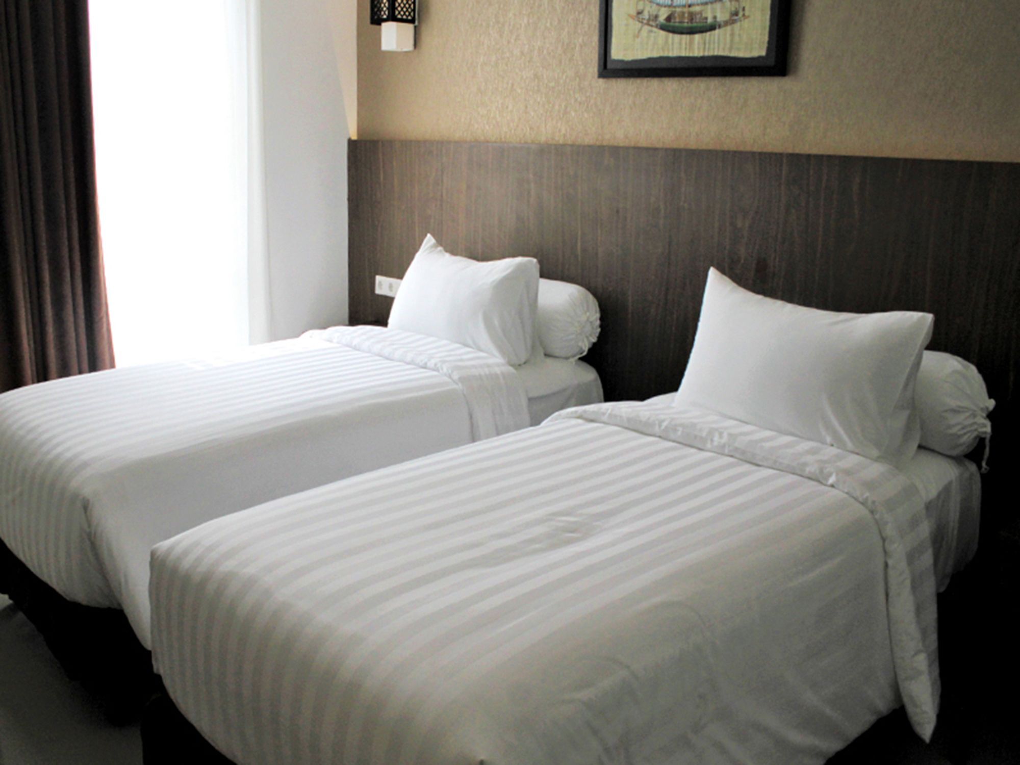 The Azana Hotel Airport Семаранг Экстерьер фото
